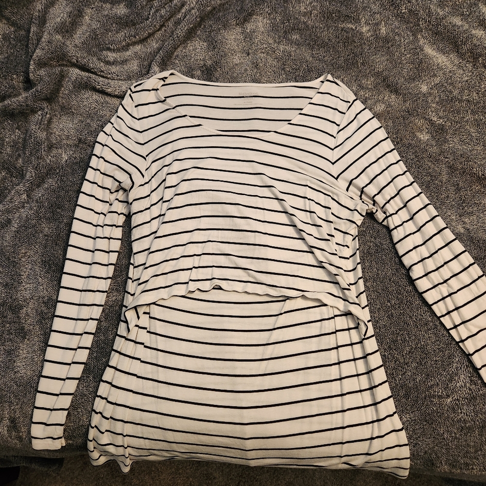 Nursing top
